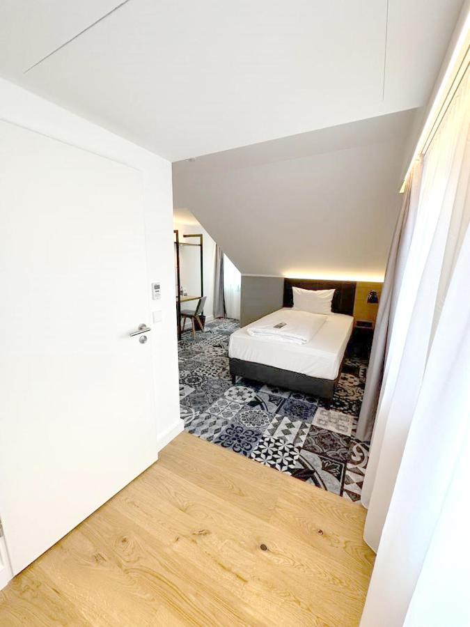 Alpengluehen Smart Hotel オルヒング エクステリア 写真