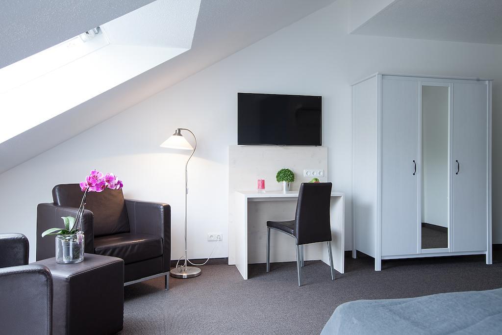 Alpengluehen Smart Hotel オルヒング エクステリア 写真