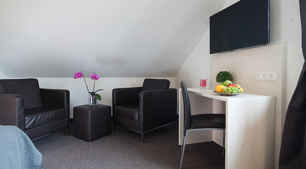 Alpengluehen Smart Hotel オルヒング 部屋 写真